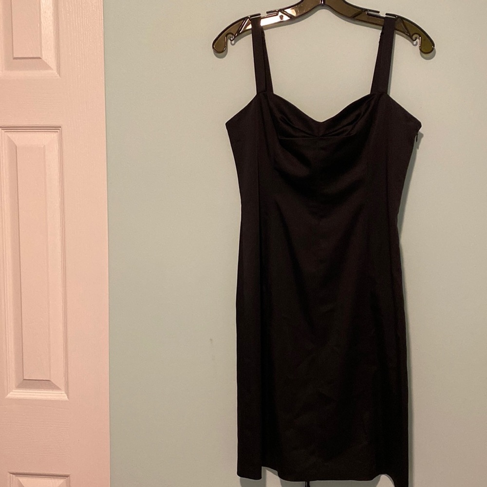 Sexy black dress!